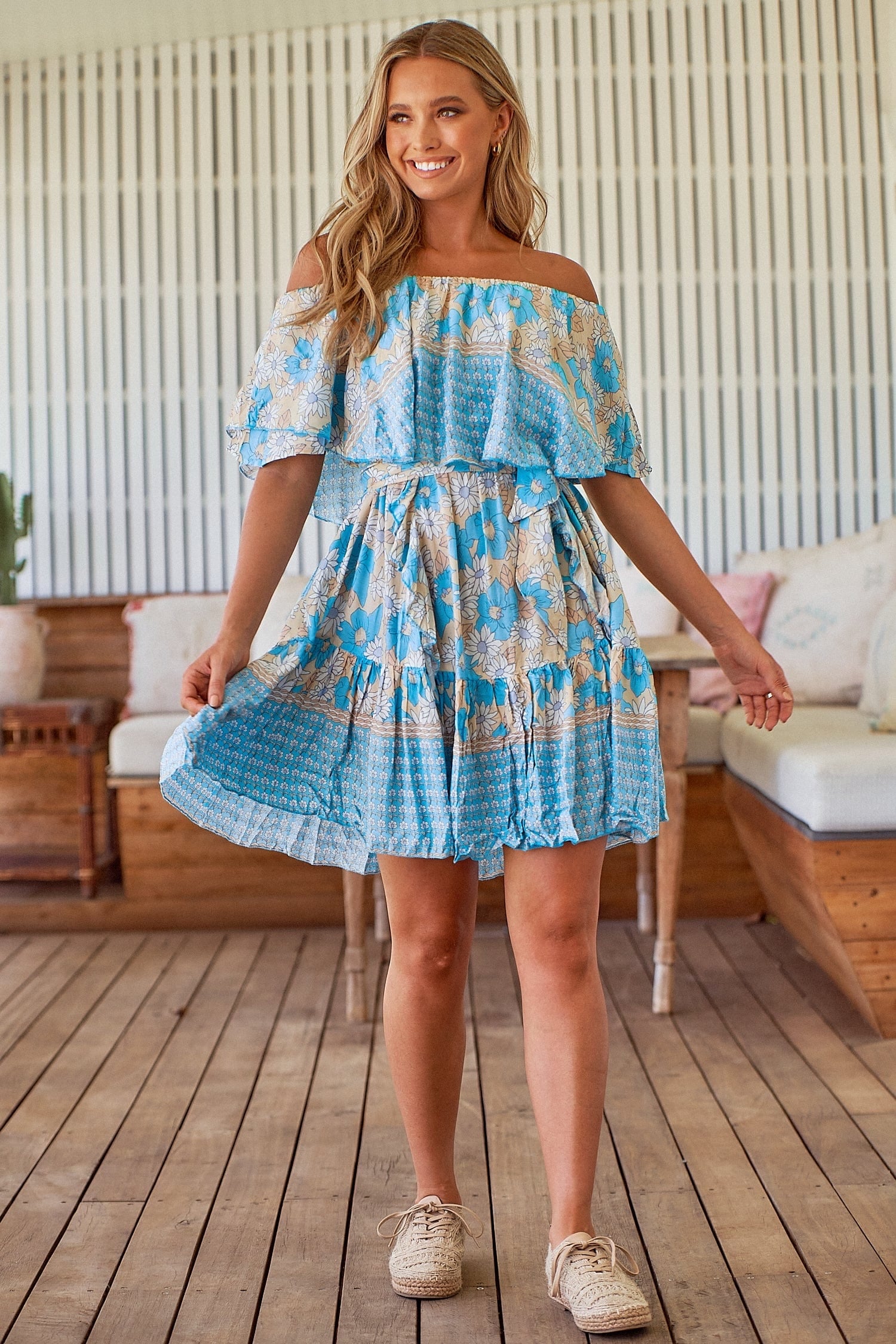 Jaase Swan River Daisy Print Mini Dress