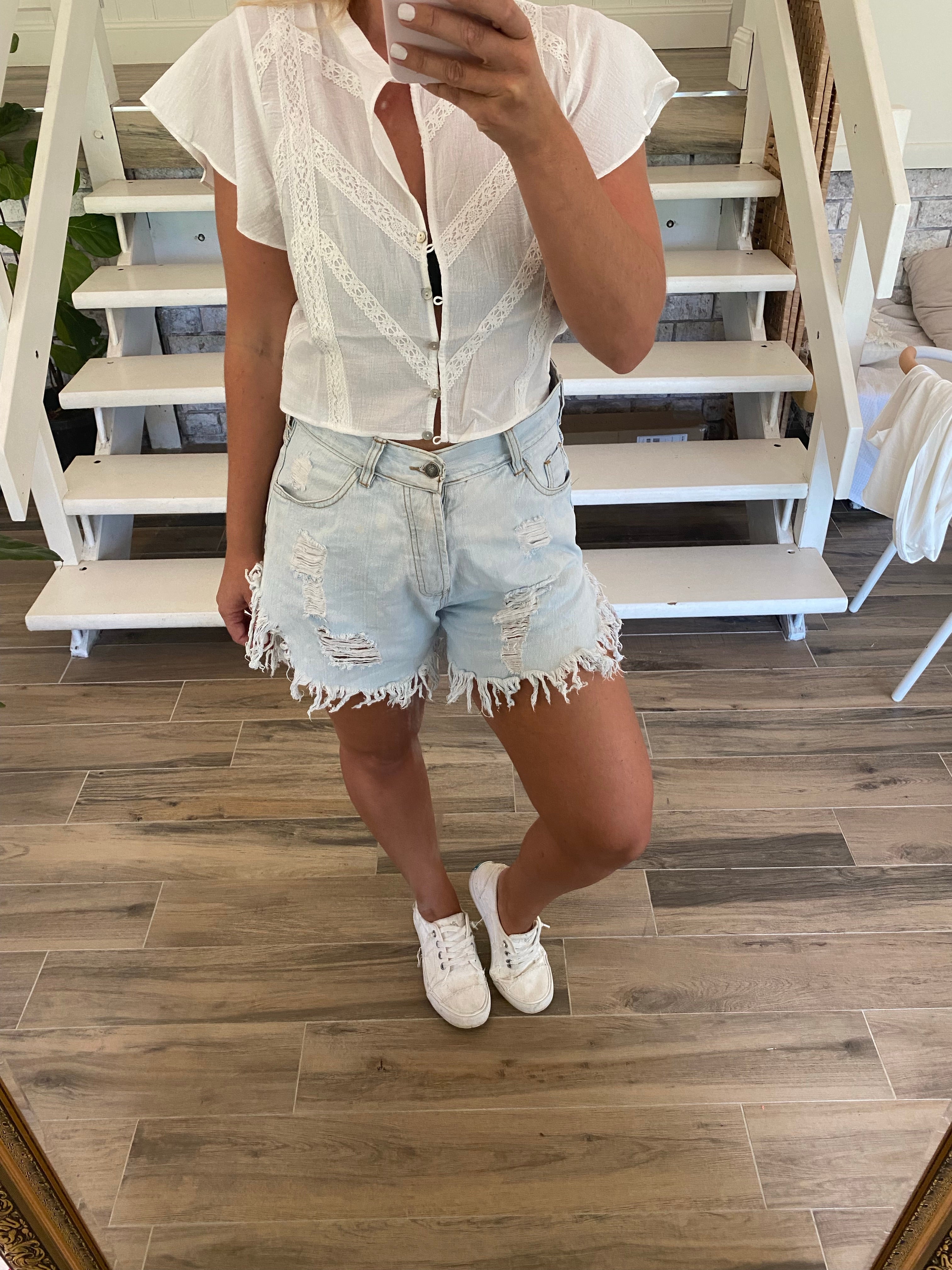 Jaase Sweet Pea White Embroidery Alana Top