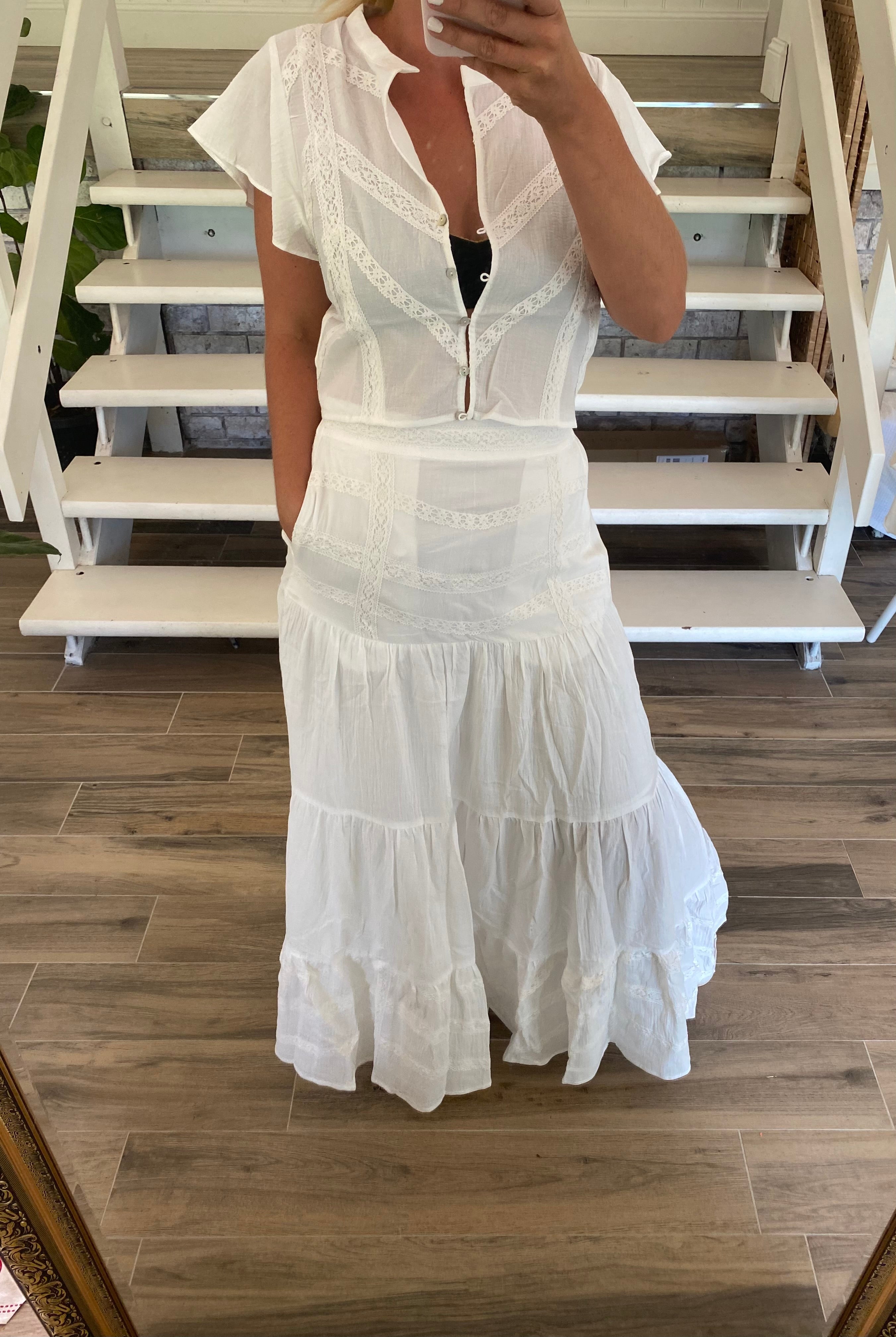 Jaase Sweet Pea White Embroidery Alana Top