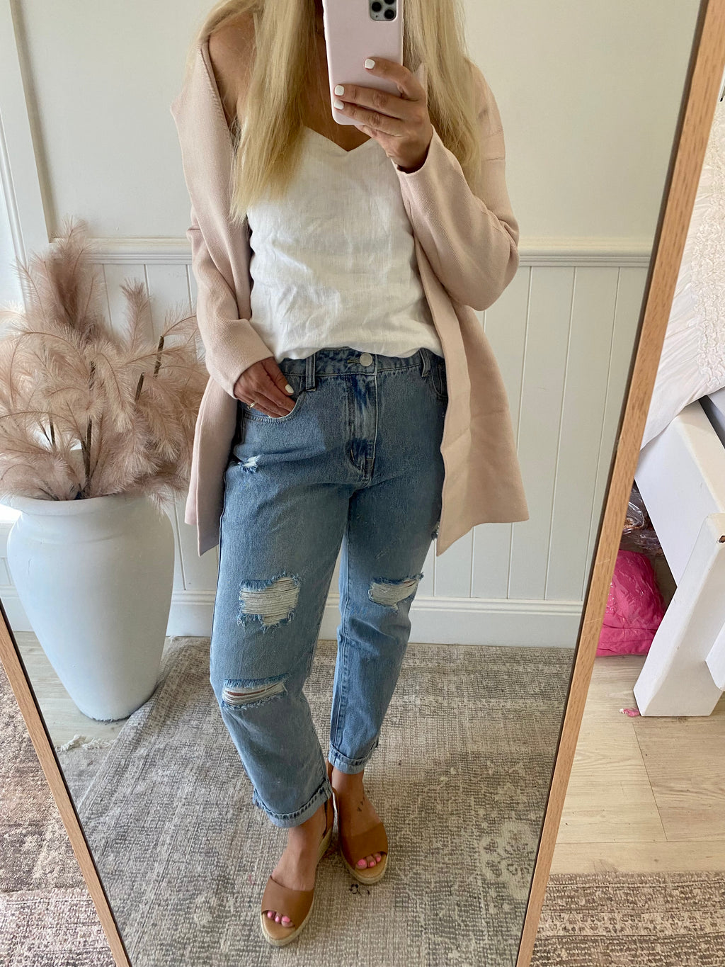 Country Denim Ripped Mum Jean