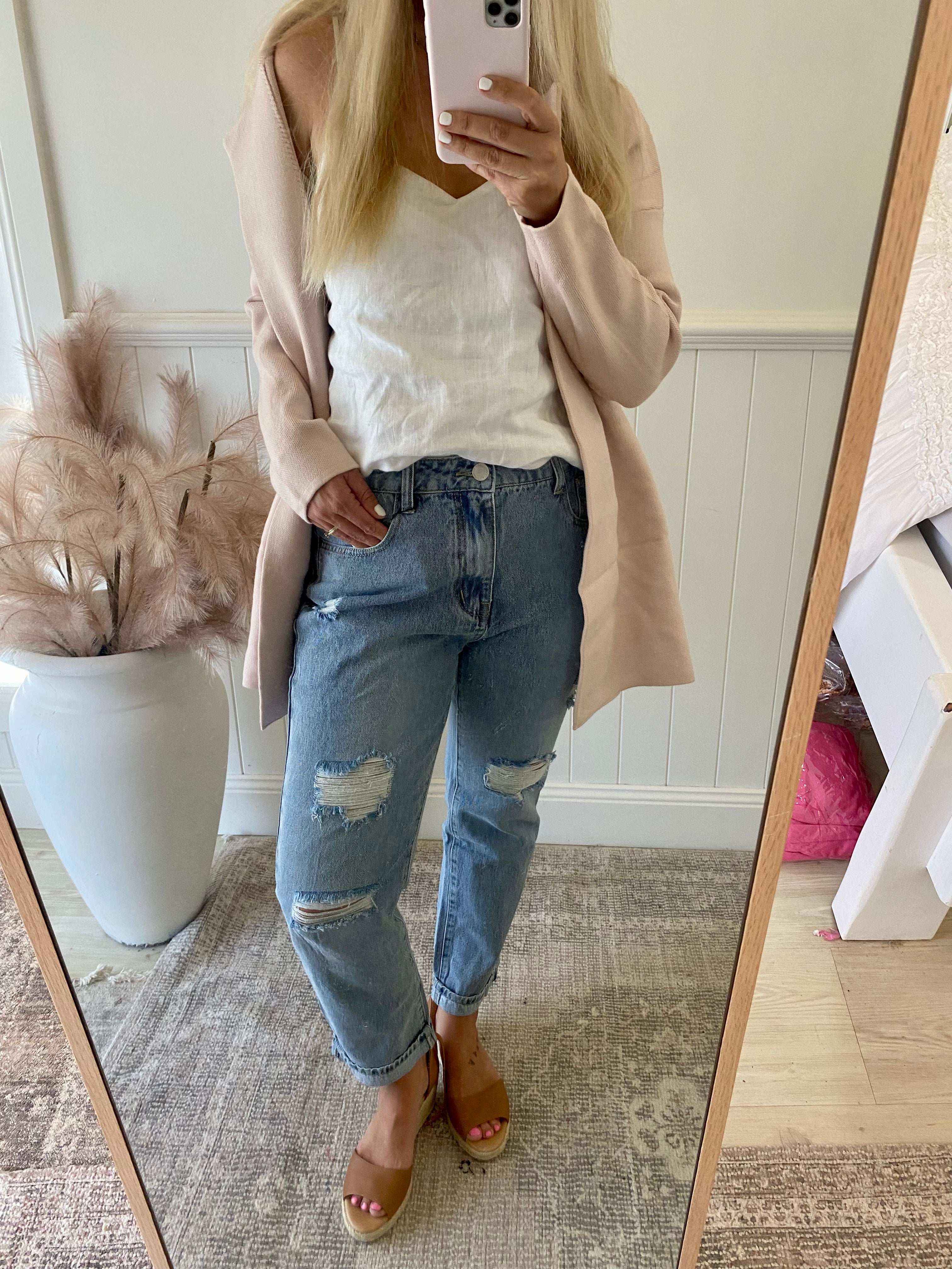 Country Denim Ripped Mum Jean