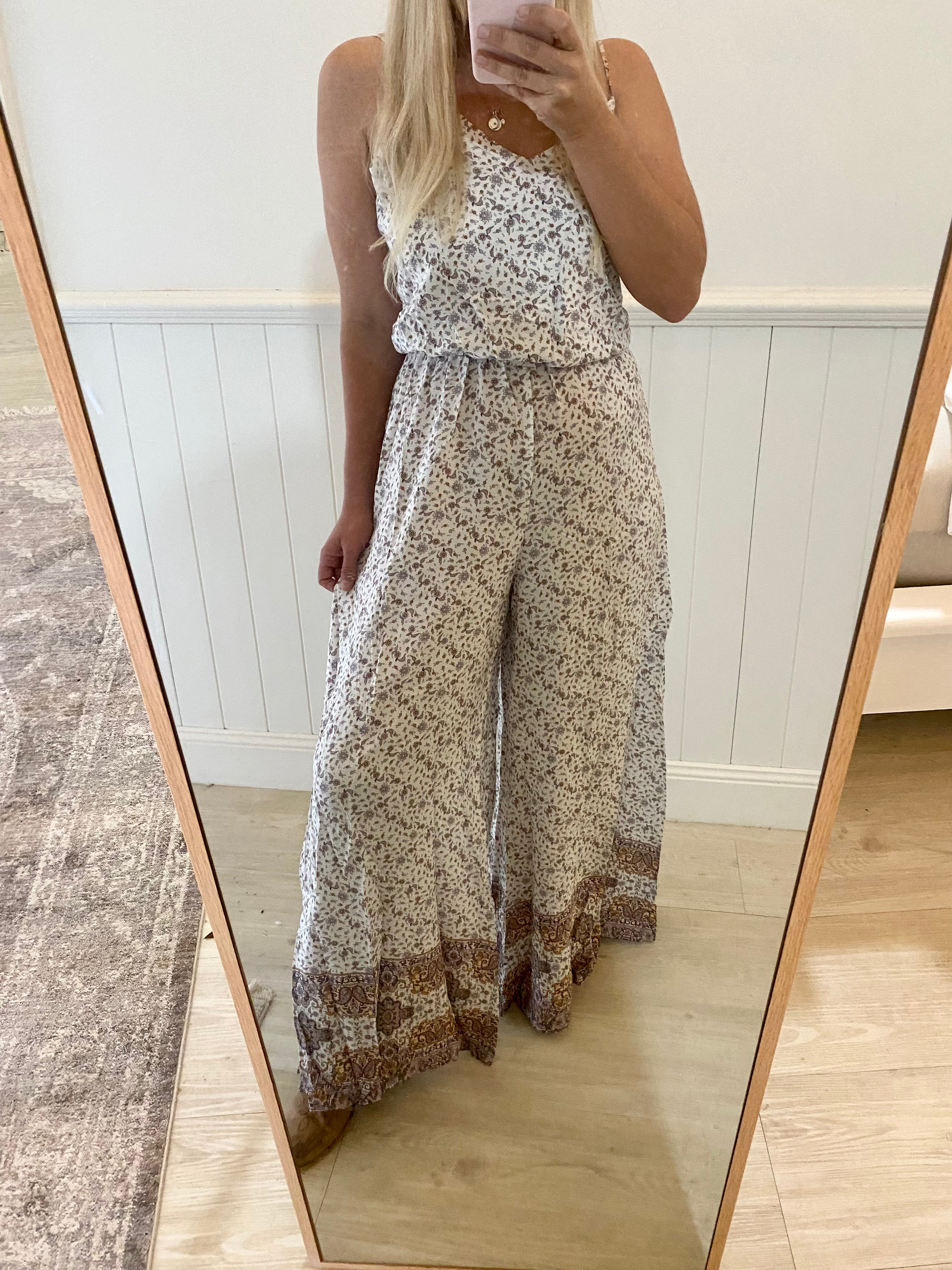 Jaase Crystal Jumpsuit ~ Lulu Print